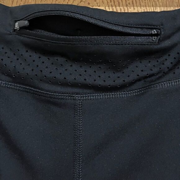 Champion Women’s Activewear/Performance Capri Leggings in Abstract Print Sz-XL - Picture 5 of 7